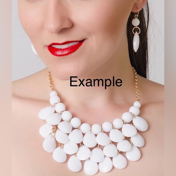 Ladies, white bubble necklace and matching earrings - Picture 5 of 6